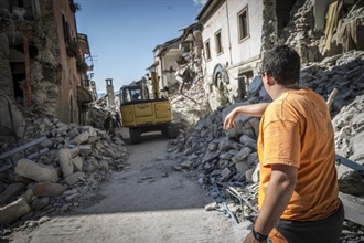 LA MACCHINA DELLA SOLIDARIETA': NOI CI SIAMO