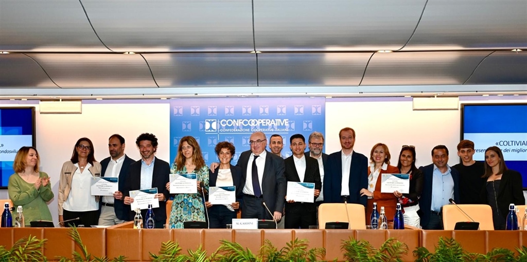 PREMIATE LE COOPERATIVE VINCITRICI DI "COLTIVARE LA SPERANZA"